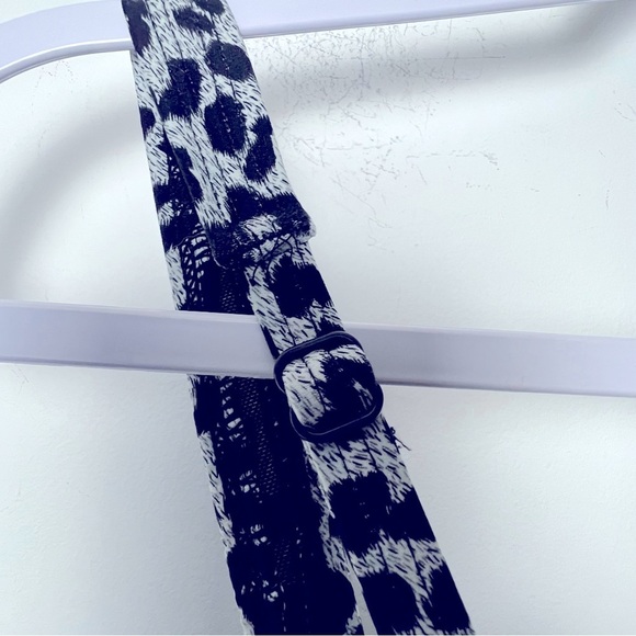 NIPTUCK Swim Australian Joanne Leopard Print One Piece Swimsuit - Picture 10 of 15